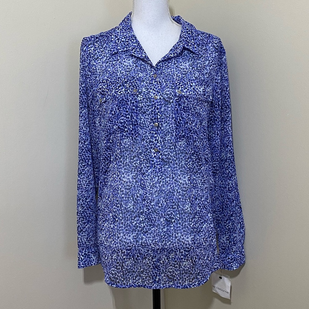 Liz Claiborne || Woman’s chiffon Bottom down Blouse Large